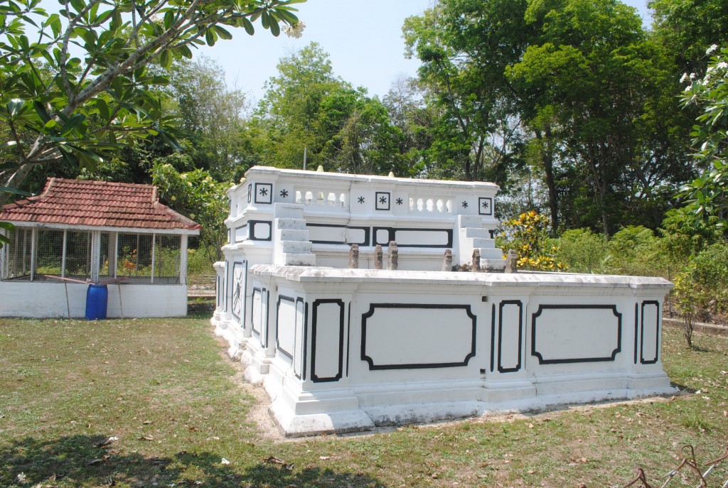 Kajian Nisan Kesultanan Perak