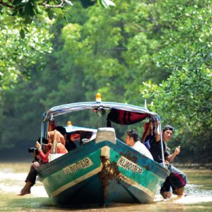 PAKEJ 1:  BIOGEORINTIS KUBANG BADAK (4 JAM) <br><a class="btn btn-info btn-sm" href="#link-popup-ppl1v2" role="button">Lihat Harga</a>