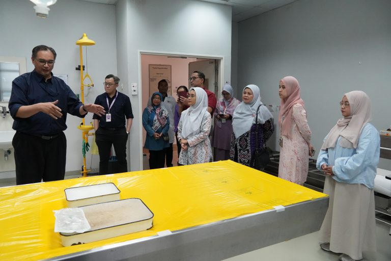 delegasi Universitas Indonesia 4