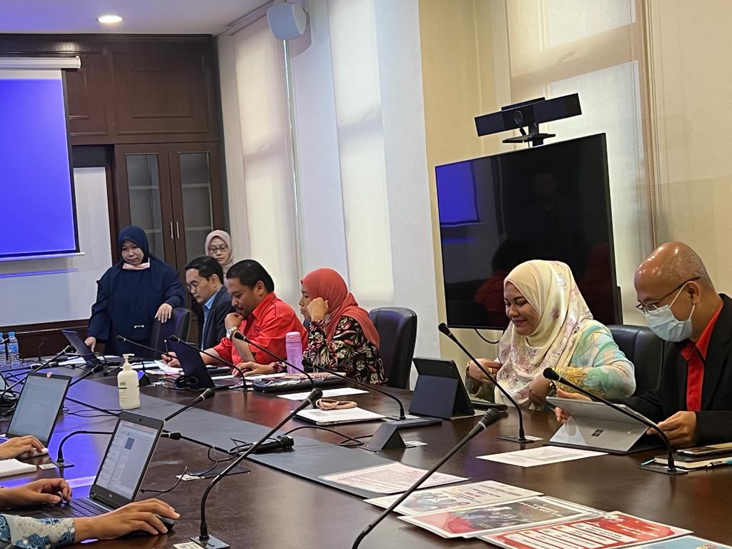 ef66a607-ec63-494a-aa1c-afe9b2c9b606