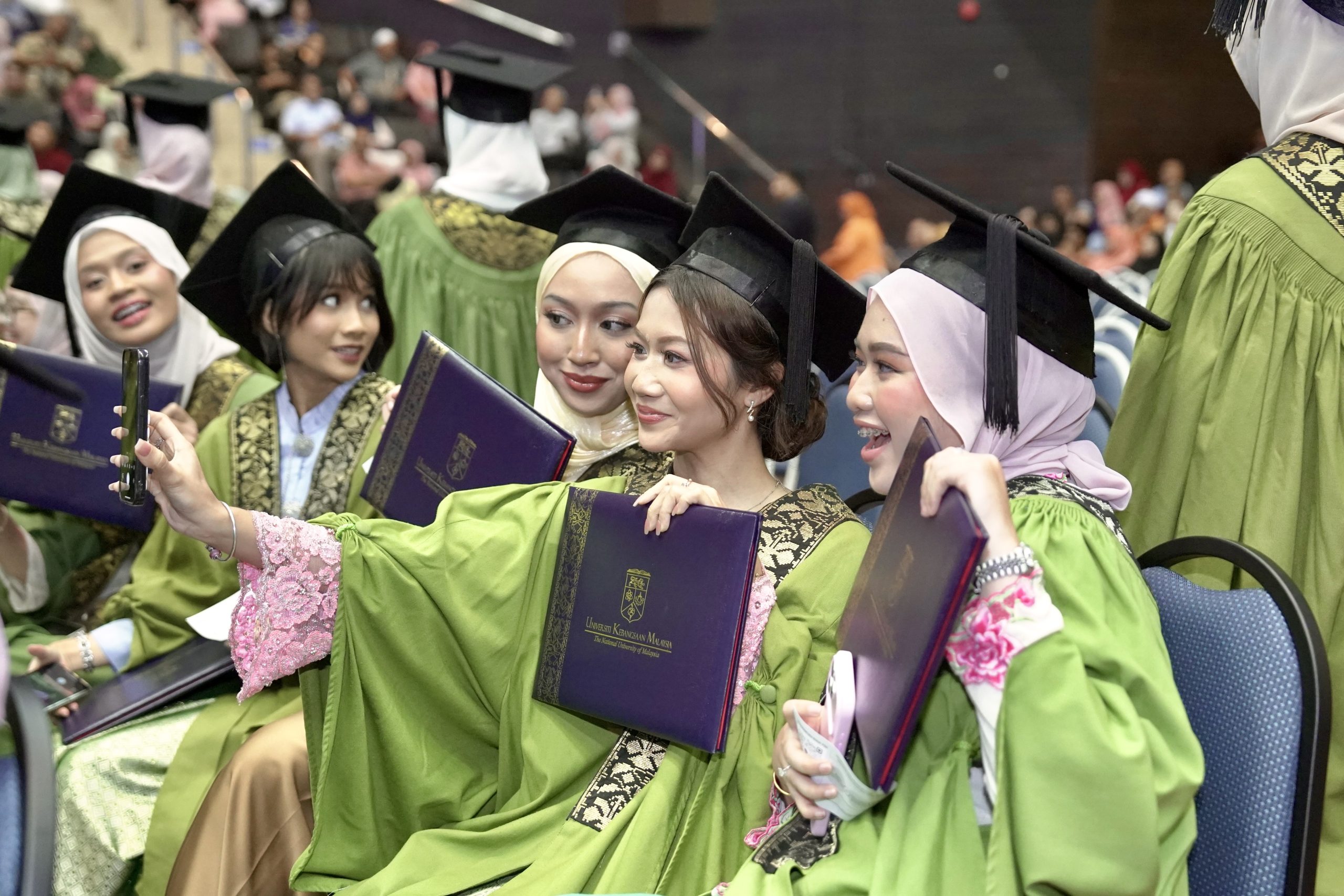 0CBD9072-B0CC-4BE2-8544-0FD2061CD4B2_1_201_a