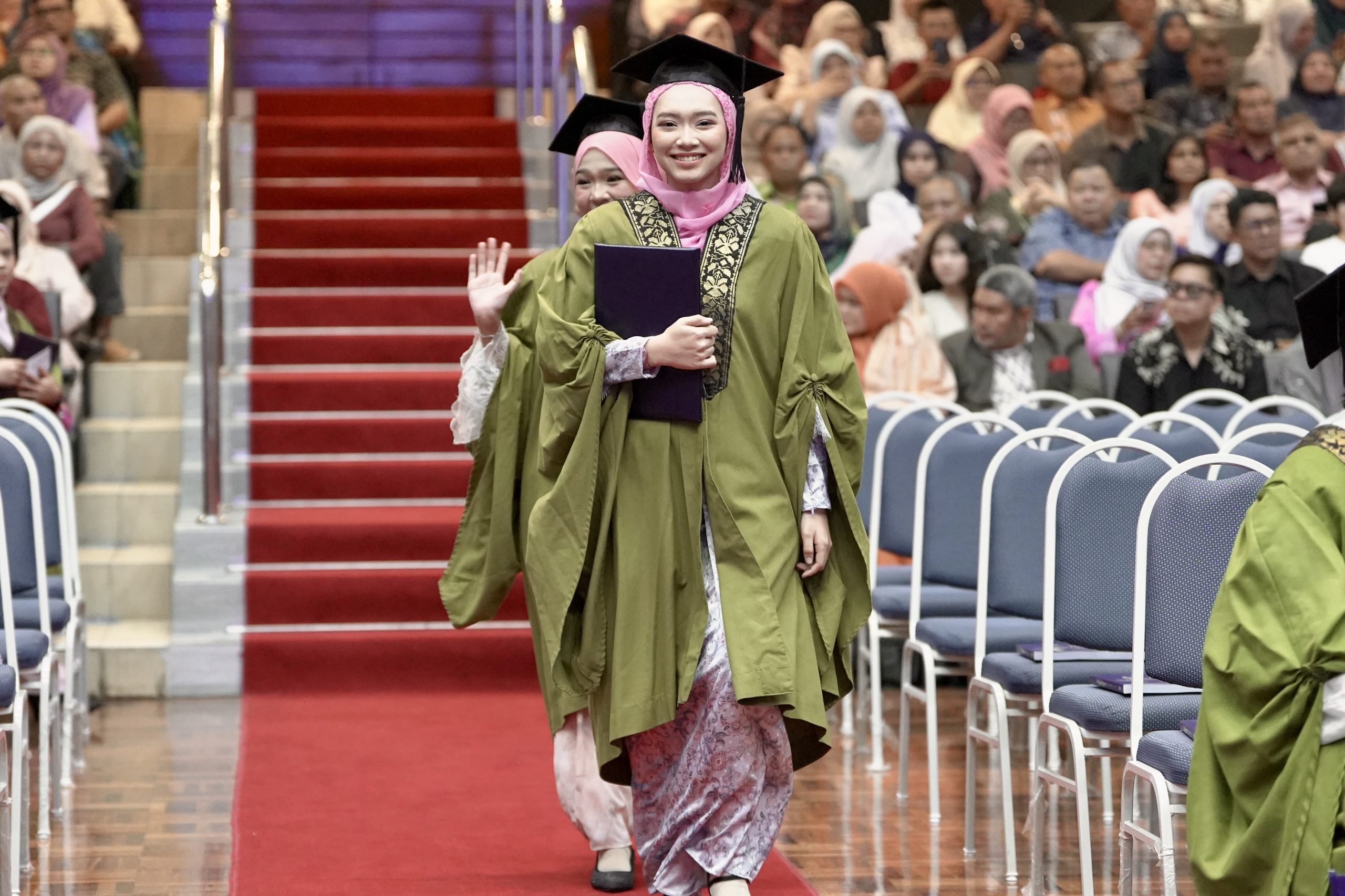 77F8DB23-CCB9-4F79-81EC-315028E76145_1_201_a