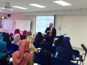 14 Mac 2016-Lawatan Naib Canselor ke Fakulti Sains dan Teknologi. (sumber:fb Noor Azlan Ghazali)