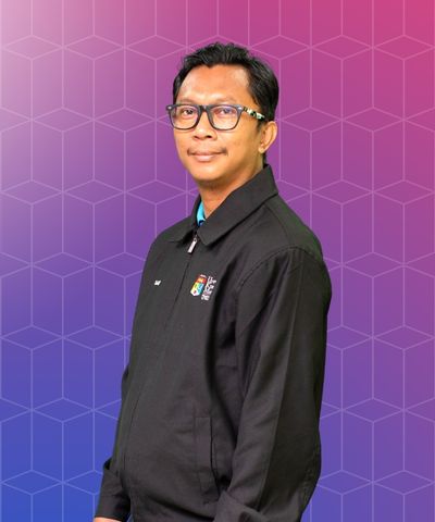 Mohd Nur Baharom