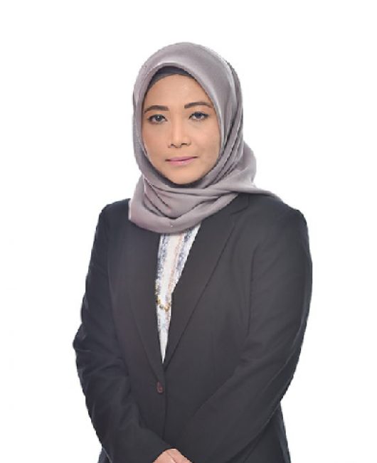 Dr. Nor Hafizah Adnan