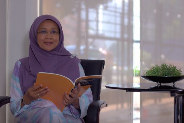 Siti Zamratol-Mai Sarah Mukari