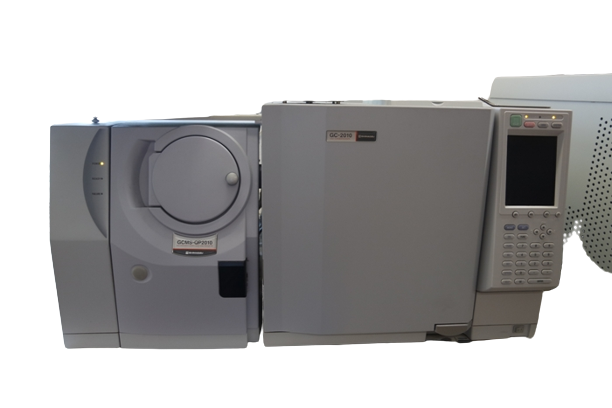 Shimadzu-GC-MS-qp2010-a-removebg-preview