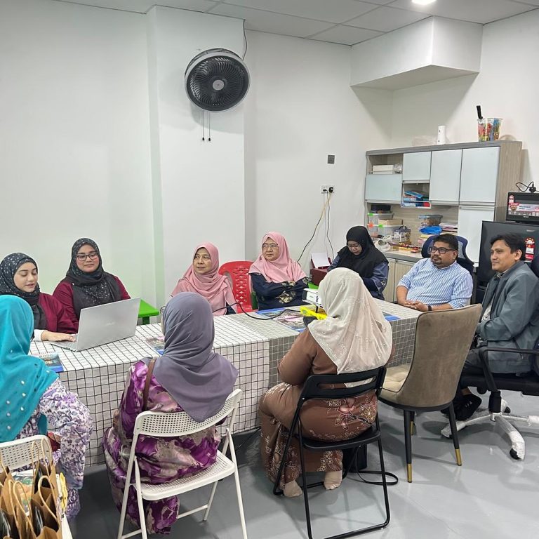 Lawatan Tapak dan Sesi Pembentangan di Smart Rise Therapy Center, Seri Kembangan