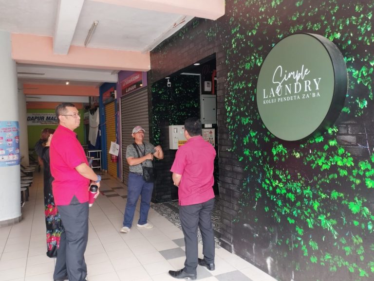 Lawat Periksa Bahagian Fasiliti dan Digital di Kafetaria Kolej Pendeta Zaaba