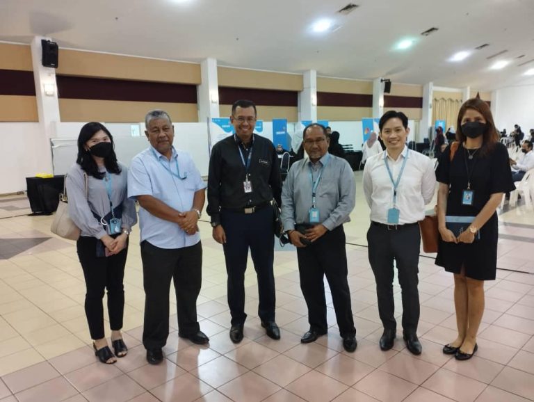 Pemantauan Penyerahan Kad Prihatin Siswa oleh Pihak Pengurusan JANA@UKM