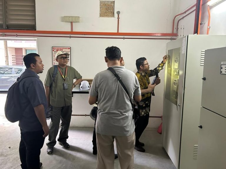 Lawatan Tapak Susulan bagi Projek Pemasangan Sistem Fotovolta Suria
