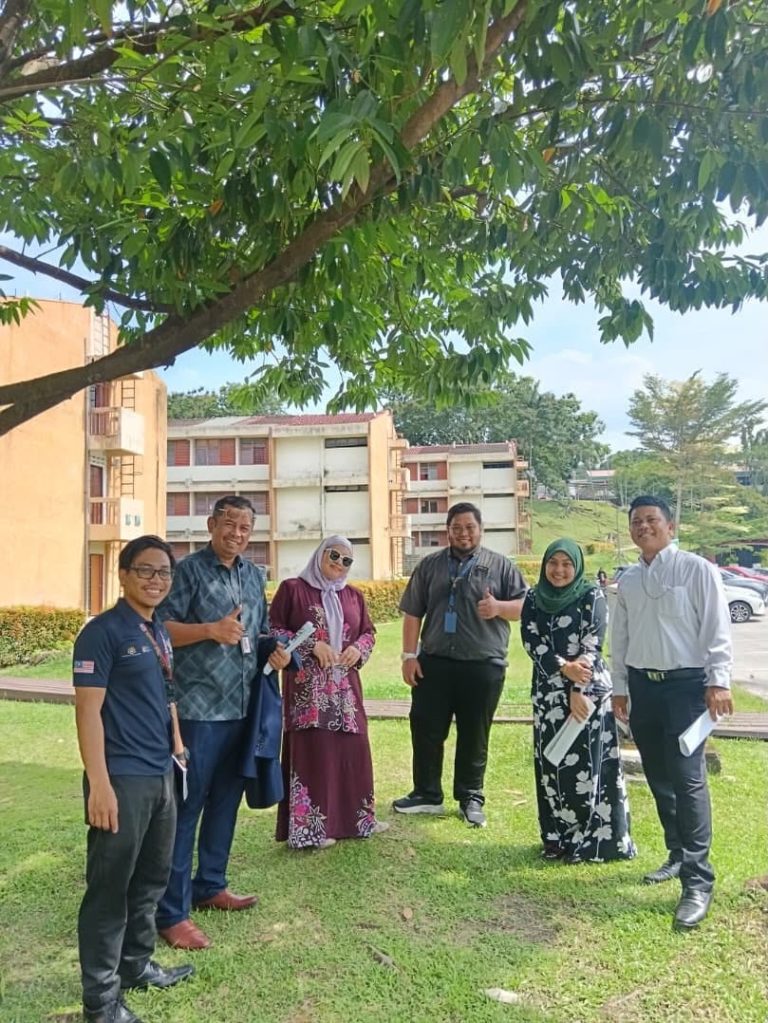 Perbincangan Aduan Perkhidmatan Dobi Berpusat Layan Diri KTHO