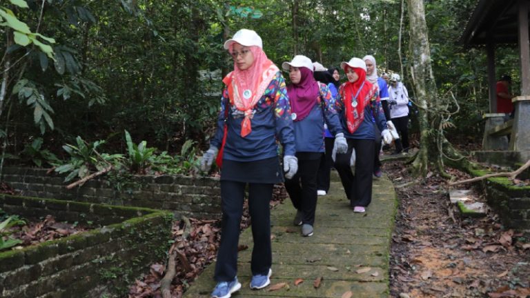 Greening Malaysia TOT Workshop: Cooperative Cares for a Million Trees