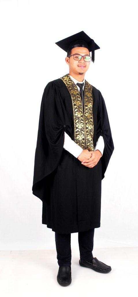 phd graduation gown in malaysia