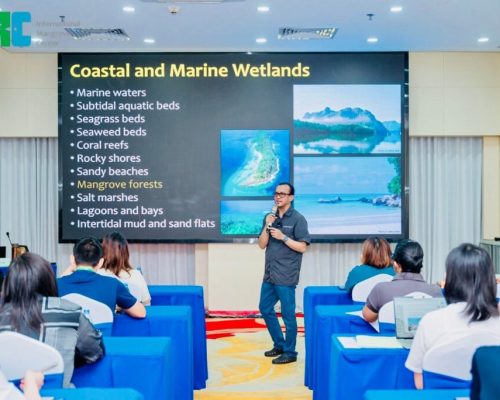‘Bengkel IMC Mengenai Pemuliharaan and Pemulihan Ekosistem Bakau bagi Rantau Asia Pasifik’ di China
