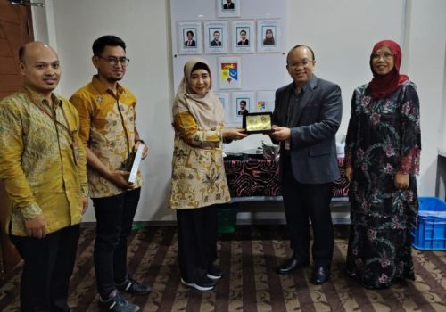 LESTARI Raikan Peluang Perkongsian Kepakaran Bersama Universitas Hamzanwadi, Indonesia