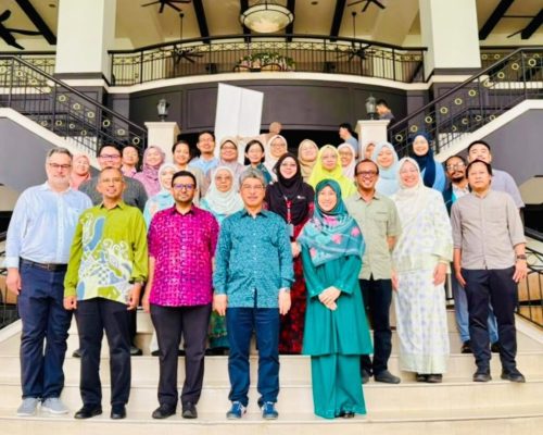 Integrasi Sosio-Ekonomi: Mengukuhkan Kerangka Praktikal Demi Kelestarian Paya Bakau