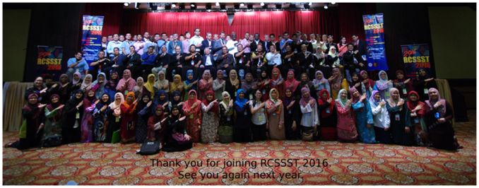 A group of people posing for a photo
Description automatically generated with medium confidence