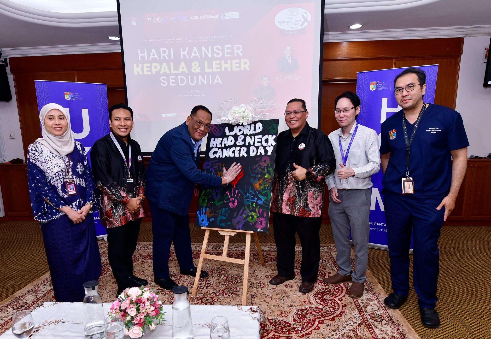 HCTM DAN FAKULTI PERUBATAN PERKUKUH RAWATAN KANSER KEPALA & LEHER,UMUM PASUKAN PAKAR KHUSUS