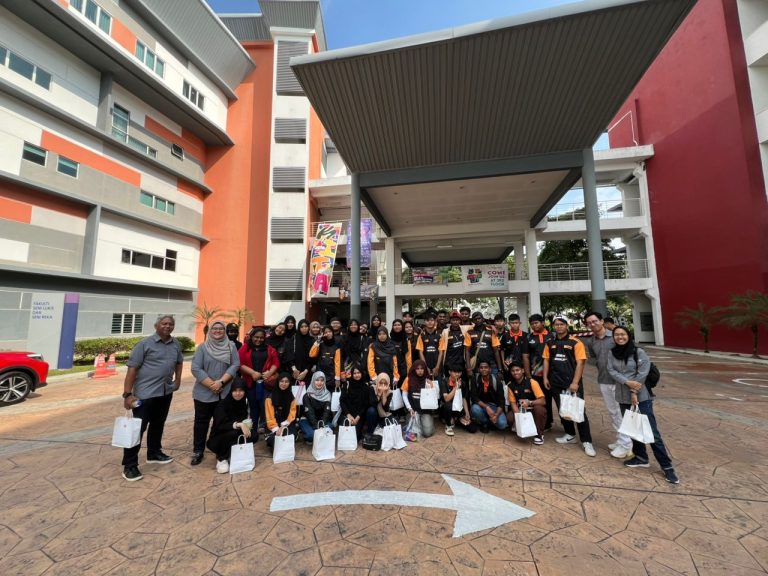PROGRAM KITAEXPOSE BERSAMA UiTM PUNCAK ALAM