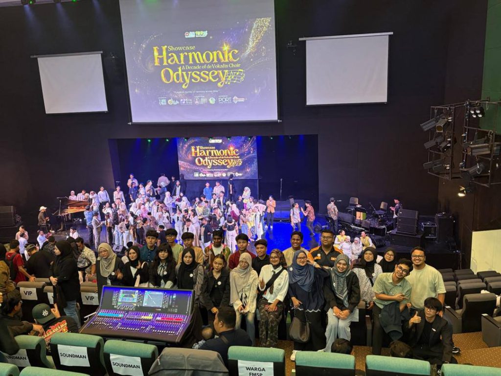 HARMONIC ODYSSEY UNIVERSITI PENDIDIKAN SULTAN IDRIS