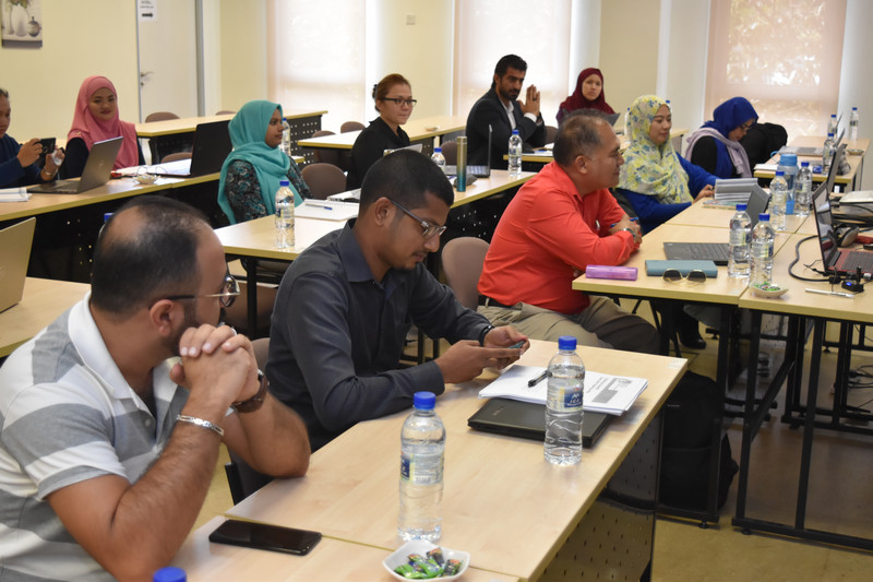 The UKM Graduate Centre Workshop Series 24/2017: Writing for Scholarly ...