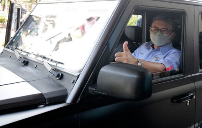 ukm-lancar-2-buah-kenderaan-hidrogen